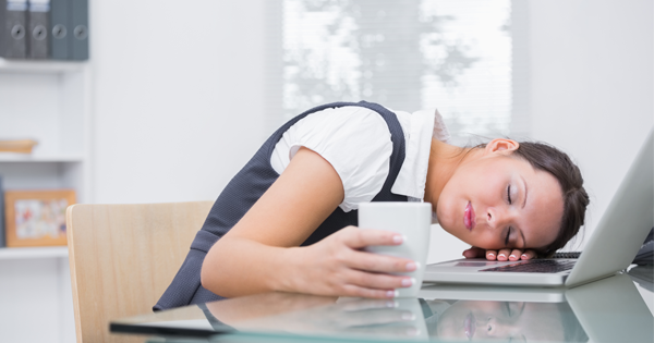 Tired At Your Desk All Day? These Mindless Office Habits Are Secretly Making You Feel WORSE