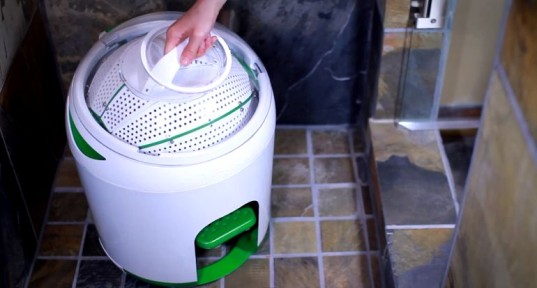 The Electricity-Free Washing Machine Is Here And It Is Incredible!