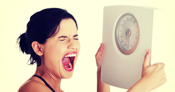 THIS Bad Habit Could Have You Gaining A Pound PER WEEK!