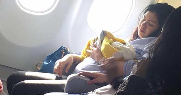 It Was The First Time She Ever Saw Flight Attendants Panic. Woman Nervously Watches As Mom-To-Be Gives Birth On Airplane