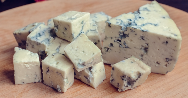 A Child Dies After Eating Blue Cheese