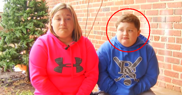 Mall Santa Fat Shames A 9-Year-Old Boy During His Visit