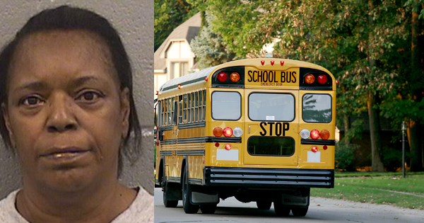 4-Year-Old With Special Needs Suddenly Starts Crying On Bus. What The Driver Says Next Has The Teacher Calling For Help
