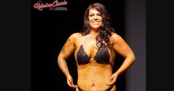 Woman Trains For Years To Enter A Fitness Competition. After Hitting The Stage, She Realizes The Photographer Did Something Unforgivable