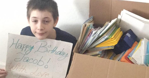 Terminally Ill Teen Receives Thousands Of Birthday Cards And Says He Couldn