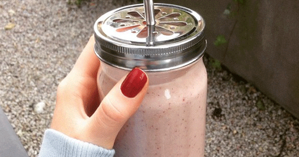 6 Smoothies That Combat Stress